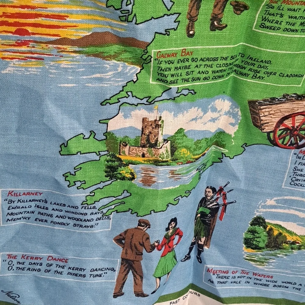 Vintage Irish Linen Tea Towel Ireland Land of Song NWOT 1980 Tapestry
